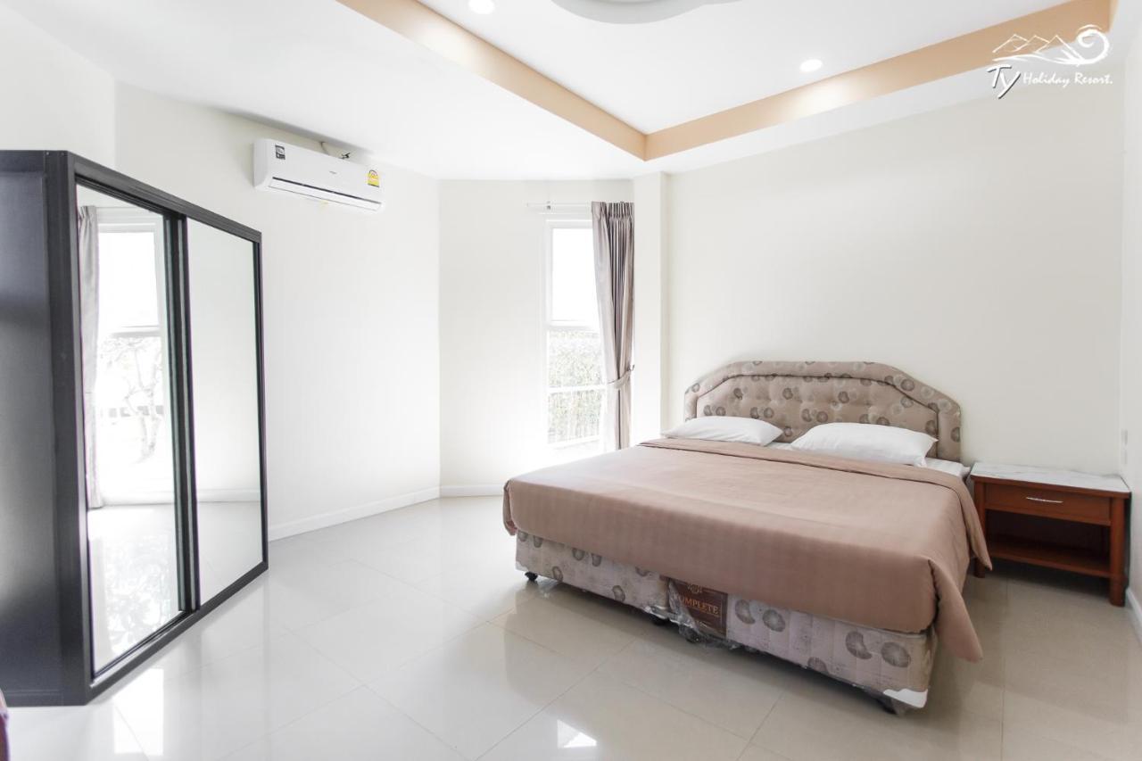 Ty Holiday Resort Pattaya Esterno foto