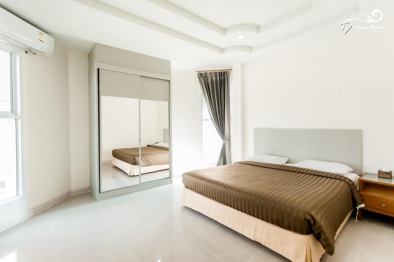 Ty Holiday Resort Pattaya Esterno foto